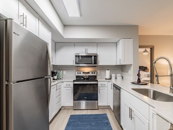 4000 Maguire Blvd #5-214