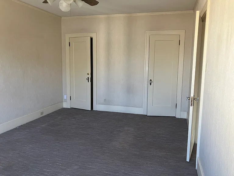 Second bedroom, facing east