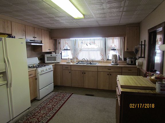 4th image of 2220 Wallace Pike