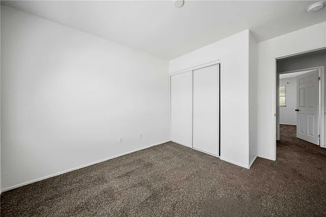 4 bed, 2455 sqft, $3,695 — Photo 2