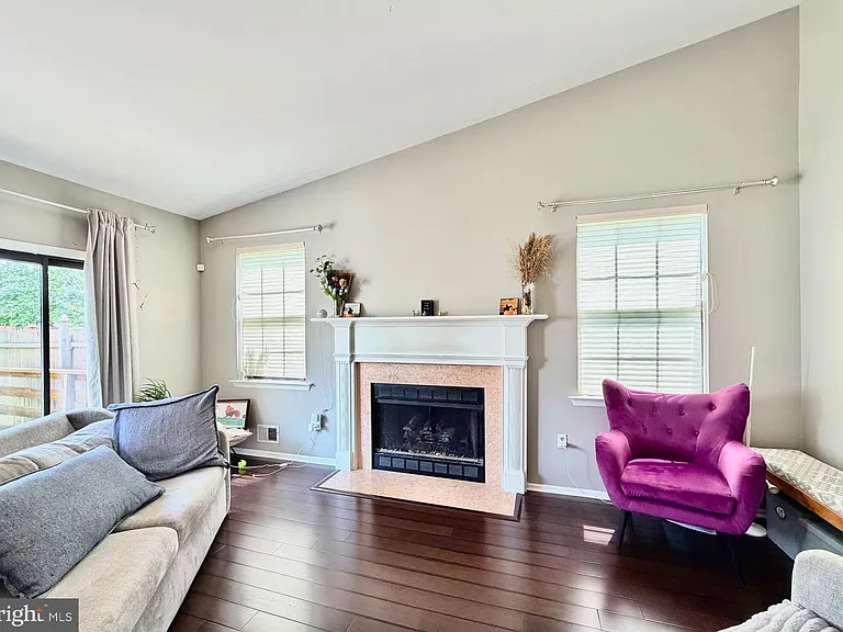 37 Gallo Ct — Photo 2