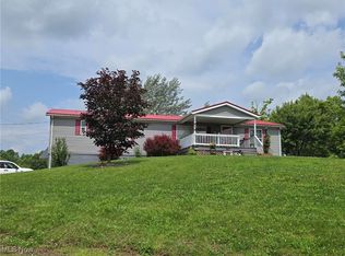 1947 N Vinegar Hill Rd NE, McConnelsville, OH 43756