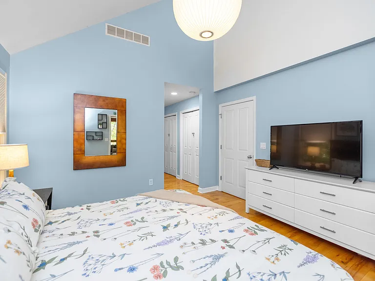 16061 Beech Ln — Photo 13