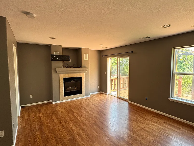 9882 Saybrook St — Photo 9