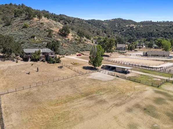 29640 S Lower Valley Rd, Tehachapi, CA 93561