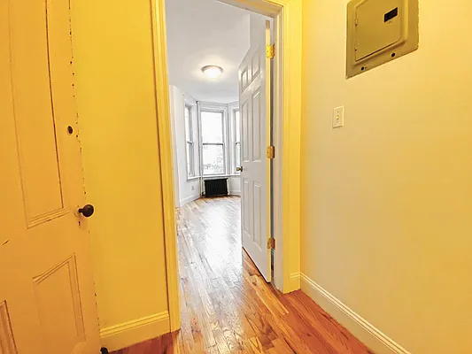 Rented by Corcoran | media 46