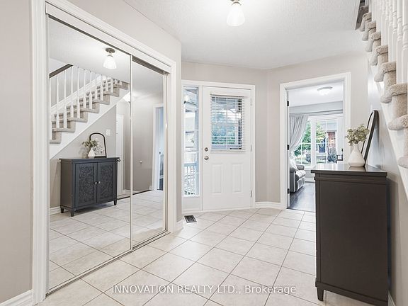 5th image of 366 Meadowbreeze Dr