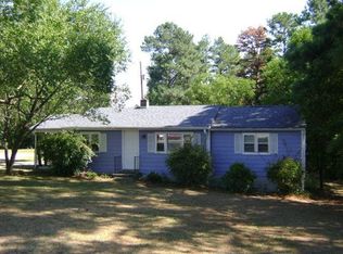 15884 E Gretna Rd, Gretna, VA 24557