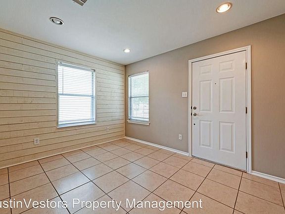 4th image of 3912 Bonnie Ln