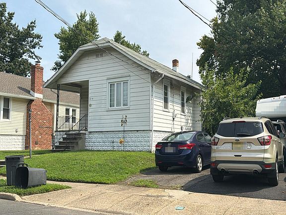 2nd image of 115 Cedarcroft Ave