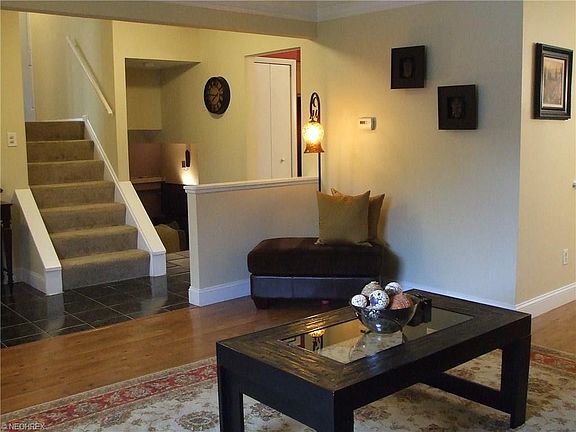 3rd image of 15634 Indianhead Ln