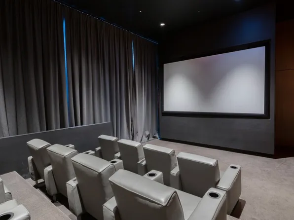 685 First Avenue image 17 of 20