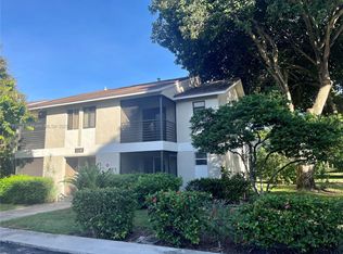 114 Gardens Dr APT 104, Pompano Beach, FL 33069