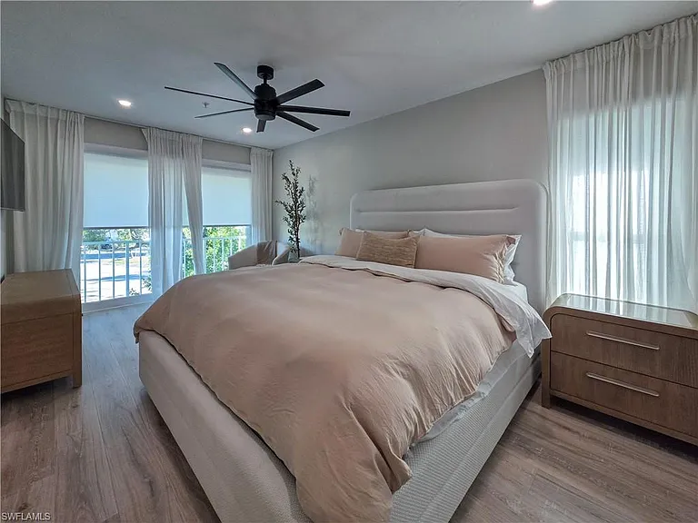 1495 Blue Point Ave #C — Photo 20