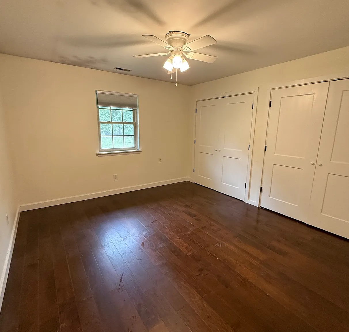 2 bed, 931 sqft, $1,400 — Photo 2