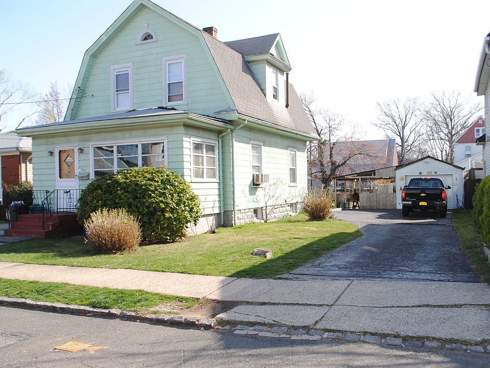 1st image of 168 Bedford Ave
