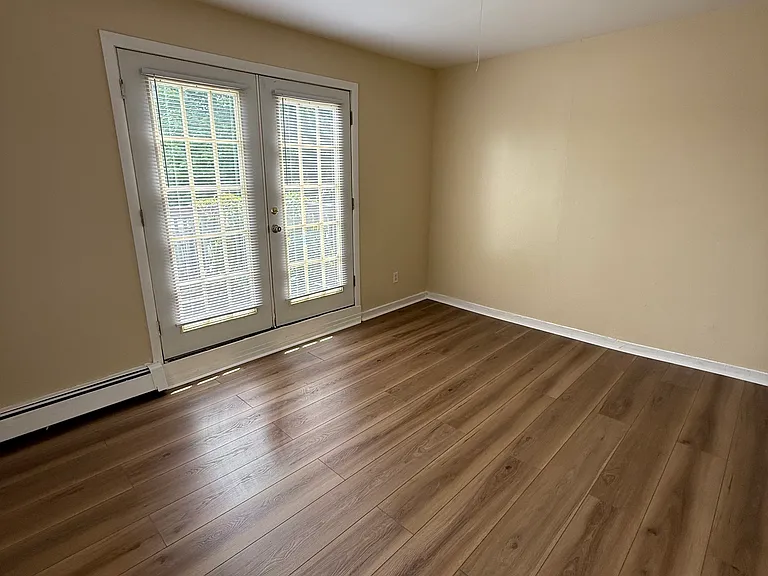 15 Robart St #1 — Photo 12