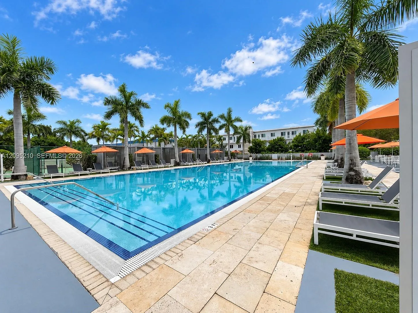 Landmark At Doral Condo N — Photo 3