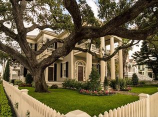 1328 Ball, Galveston, TX 77550