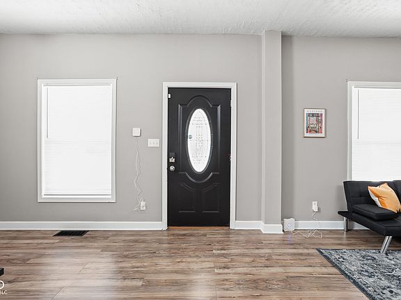 4th image of 309 N Belleview Pl
