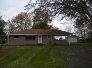 9100 Maplewood Dr, Clio, MI 48420