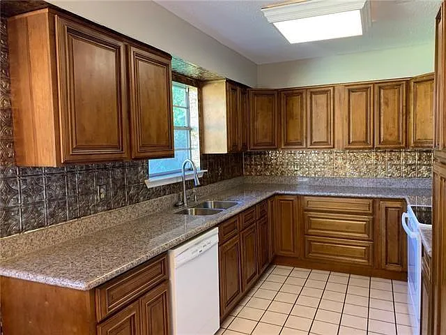 100 Firwood Dr — Photo 11