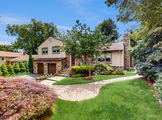 106 Squire Hill Rd, Montclair, NJ 07043