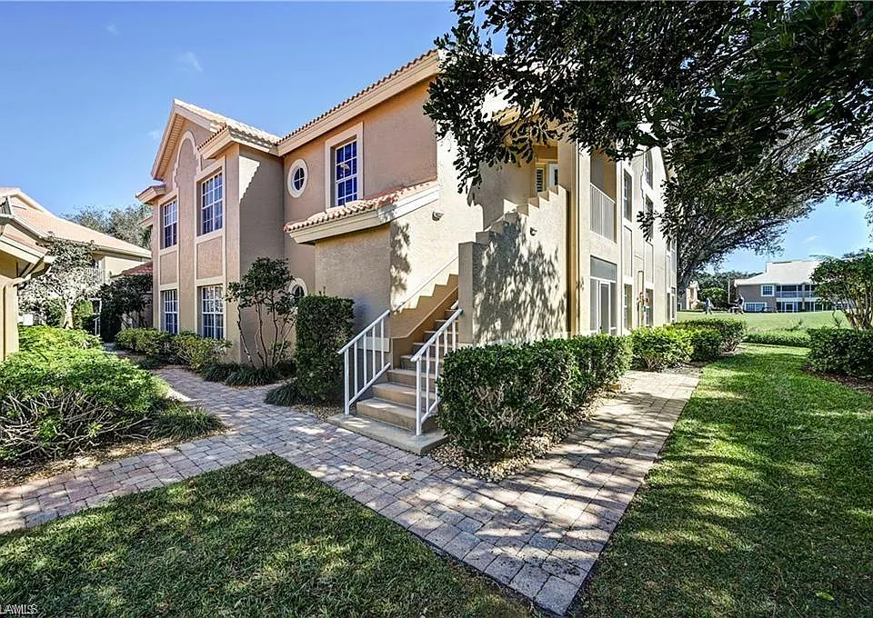 13900 Southampton Dr #3004