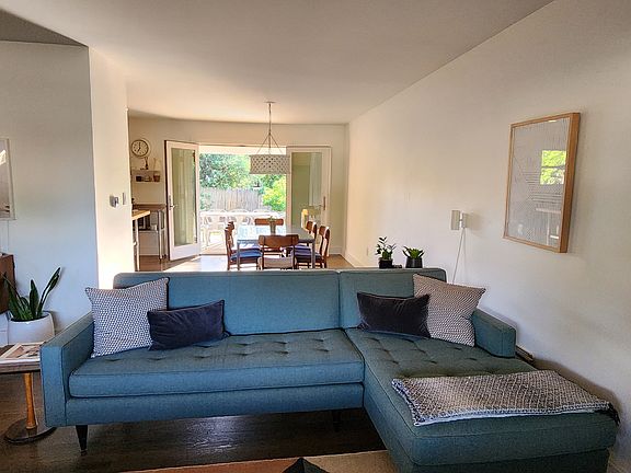 2nd image of 3045 Quail St