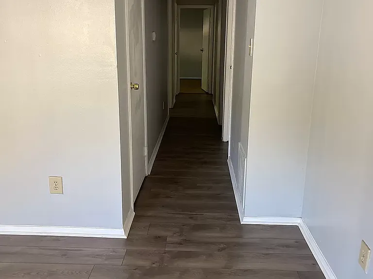 7331 Palgrave Ln — Photo 4