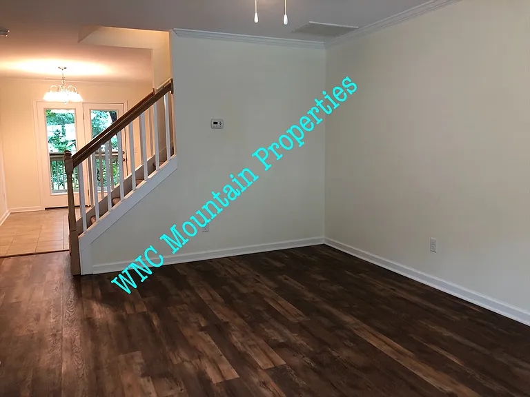160 Alpine Ridge Dr #1 — Photo 6