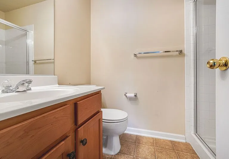 1606 Wilcox Ave — Photo 6