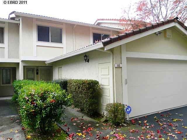 1st image of 85 Thousand Oaks St