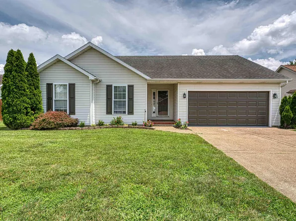 4022 Trinity Dr, Newburgh, IN 47630