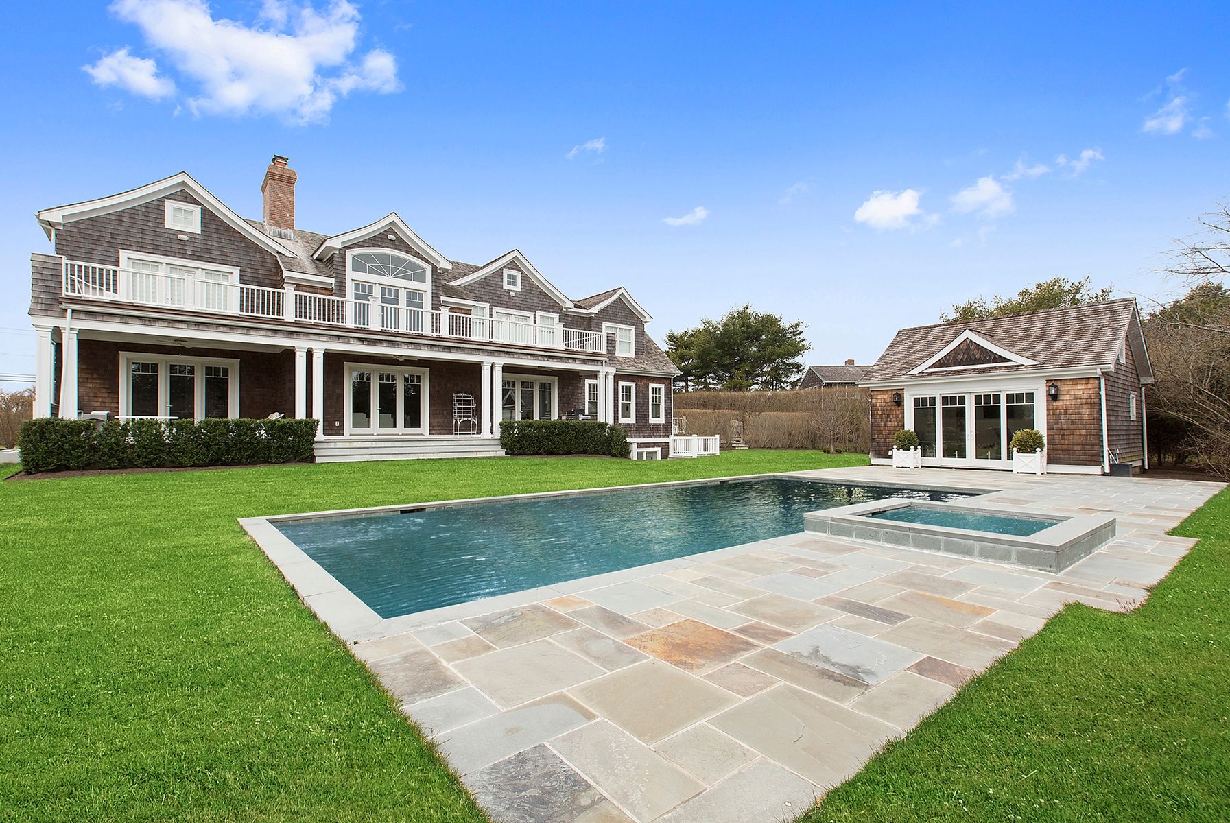 439 Butter Ln, Bridgehampton, NY 11932 Out East