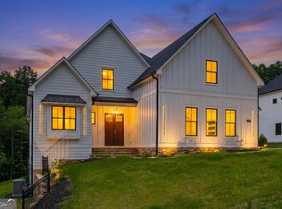 3610 Fleming Dr, Cumming, GA 30041