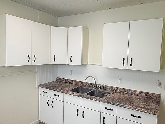 2nd image of 407 Electric St