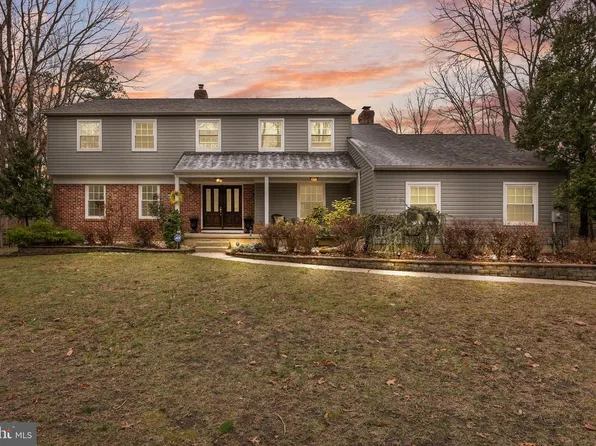 9 Wethersfield Dr, Medford, NJ 08055