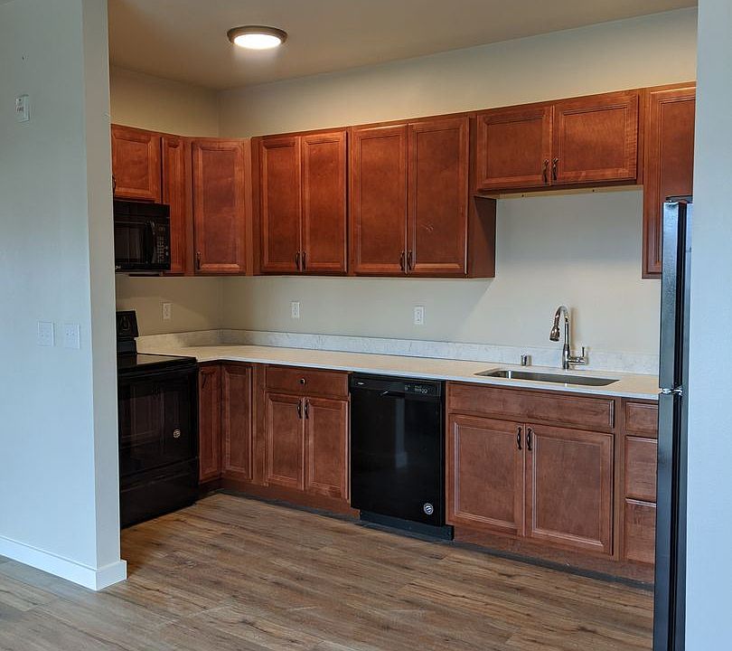 1st image of 7427 S D St #101