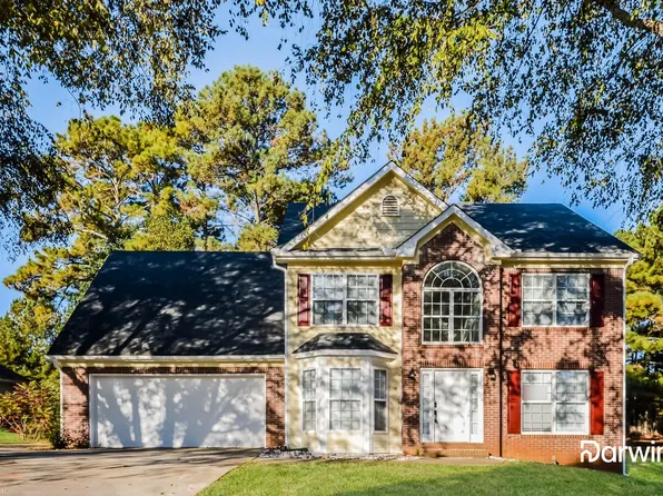 140 Landing Ln, Covington, GA 30016