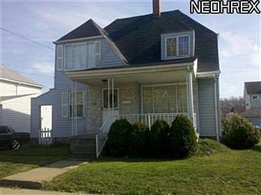 1st image of 1720 Maple Ave