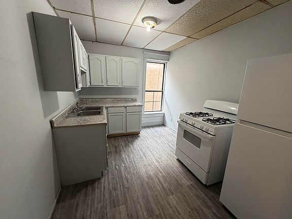 2nd image of 425-1B N Vermilion St
