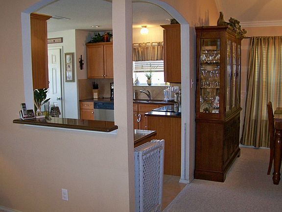 4th image of 5233 Archer Dr