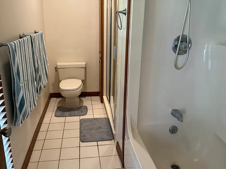 6612 Hale Ct — Photo 14
