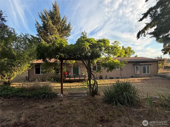 3295 Hastings, Port Townsend, WA 98368