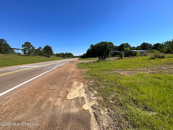 4th image of 100 N Is Hwy #33