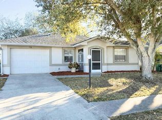 504 Rose Apple Cir, Pt Charlotte, FL 33954