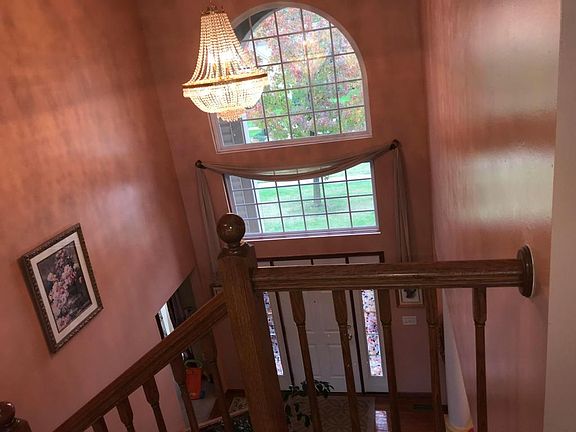 4th image of 4767 Heycross Dr