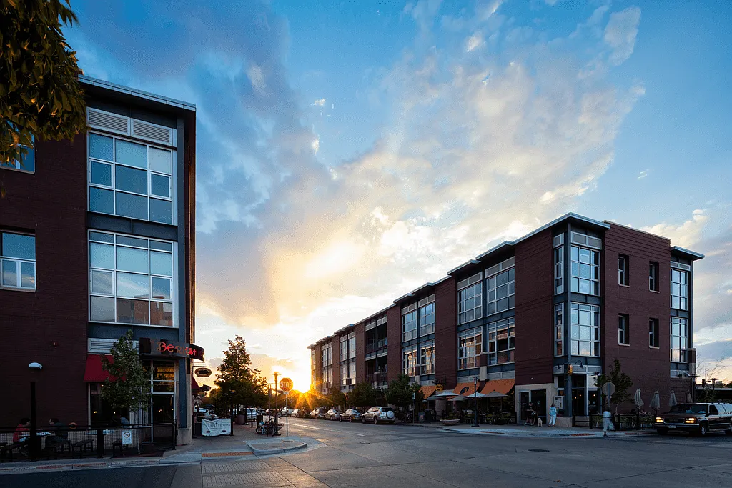 Crescent Flats Town Center — Photo 4