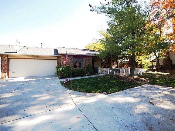 2nd image of 7347 Castleton Farms North Dr